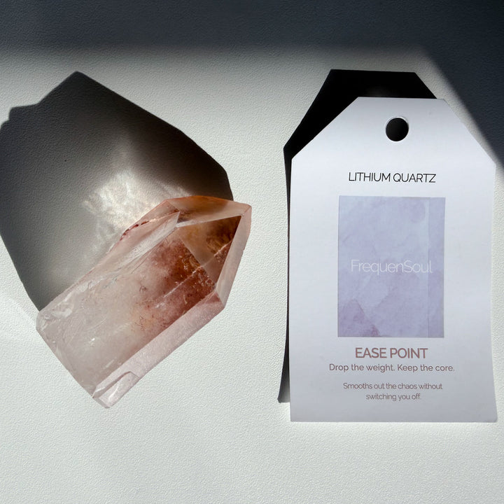 LITHIUM QUARTZ | 74g | 6x3.5cm