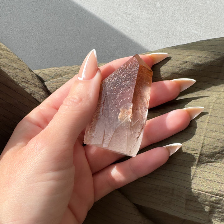 LITHIUM QUARTZ | 74g | 6x3.5cm