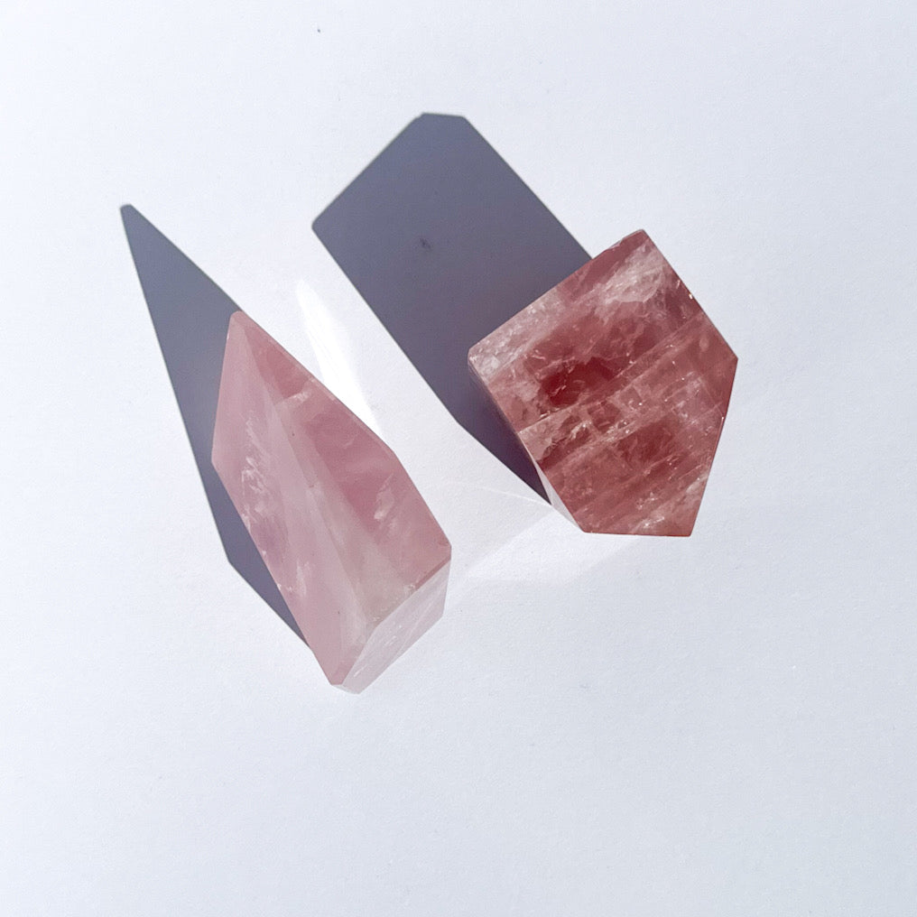 EARTH’S EDGE FREEFORM Rose Quartz — HEART CURRENT→ Love, Healing, Compassion