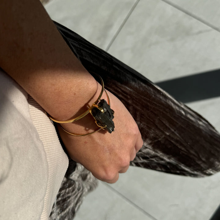 MINERAL CURRENT FORCE FIELD Black Tourmaline Crystal Cuff