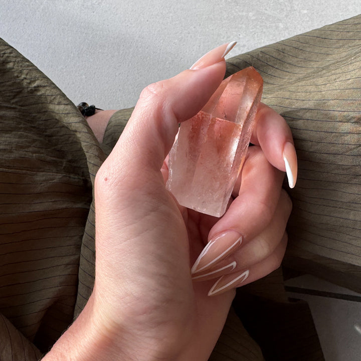 RAW SELECTS Lithium Quartz — Ease Point → Calm, Healing, Emotional Release