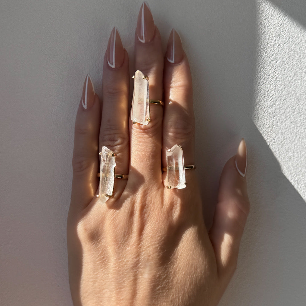 SIGNAL BAND Lemurian Point Ring