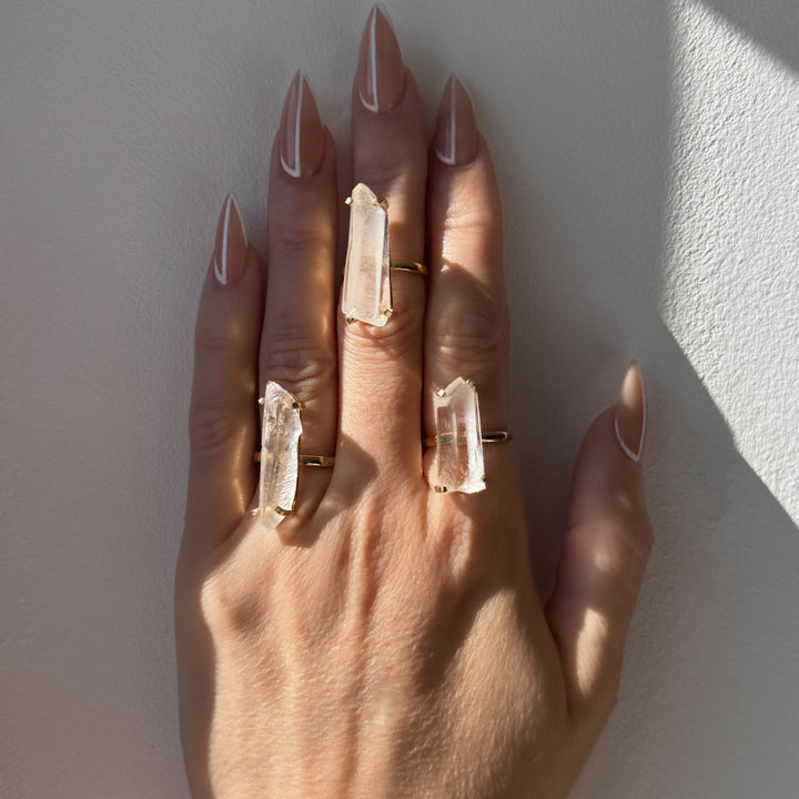 SIGNAL BAND Lemurian Point Ring