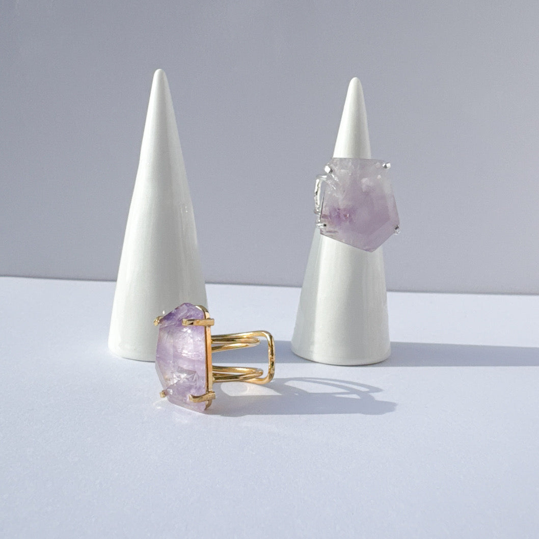 MINERAL LOOP Amethyst Ring