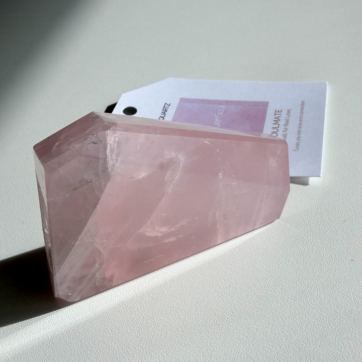 ROSE QUARTZ Freeform – 148g | Brazil