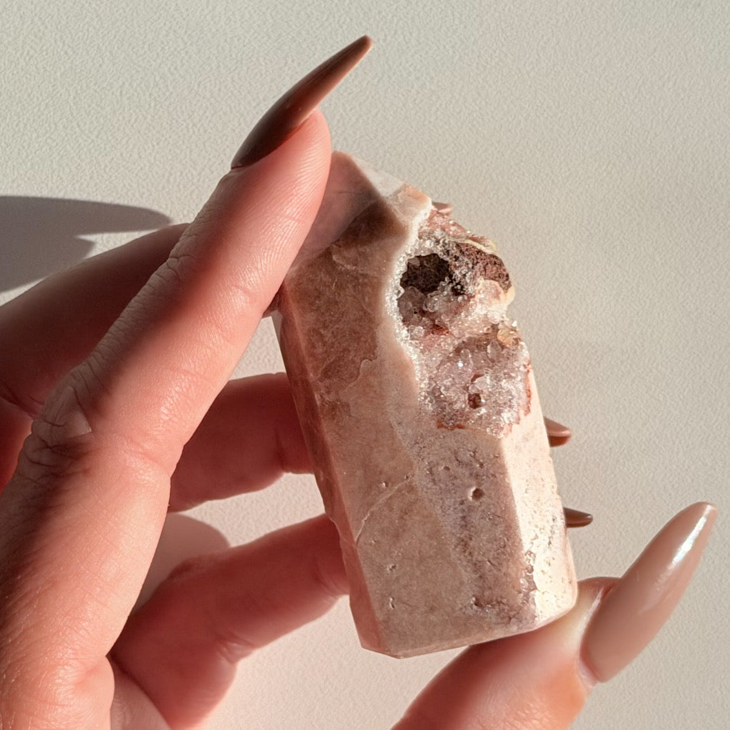 Pink Amethyst Druzy Point | 55g | 6x2.5cm