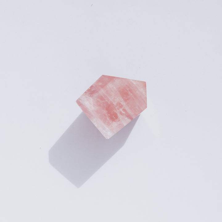 EARTH’S EDGE FREEFORM Rose Quartz — HEART CURRENT→ Love, Healing, Compassion