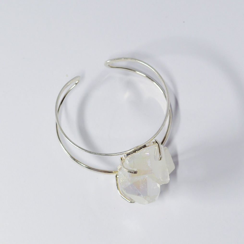 MINERAL CURRENT  Clear Quartz Bracelet