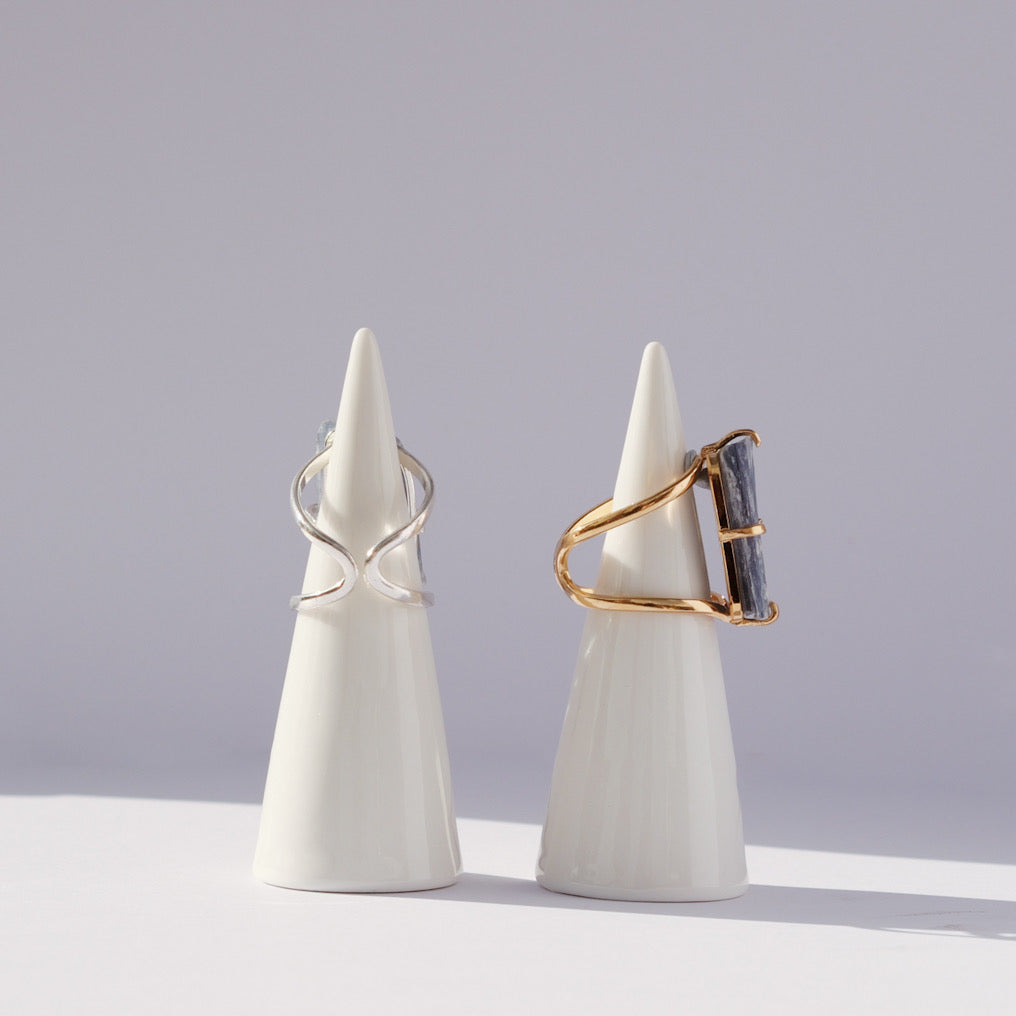 MINERAL CIRCUIT CLEARLINE Kyanite Ring