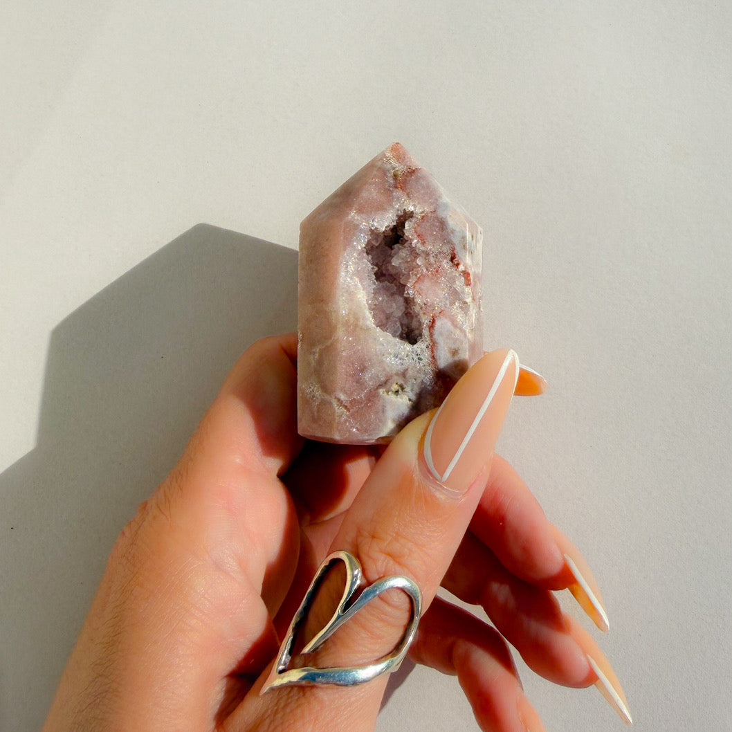 Pink Amethyst Geode Point | 83g | 5x3.5cm | Brazil