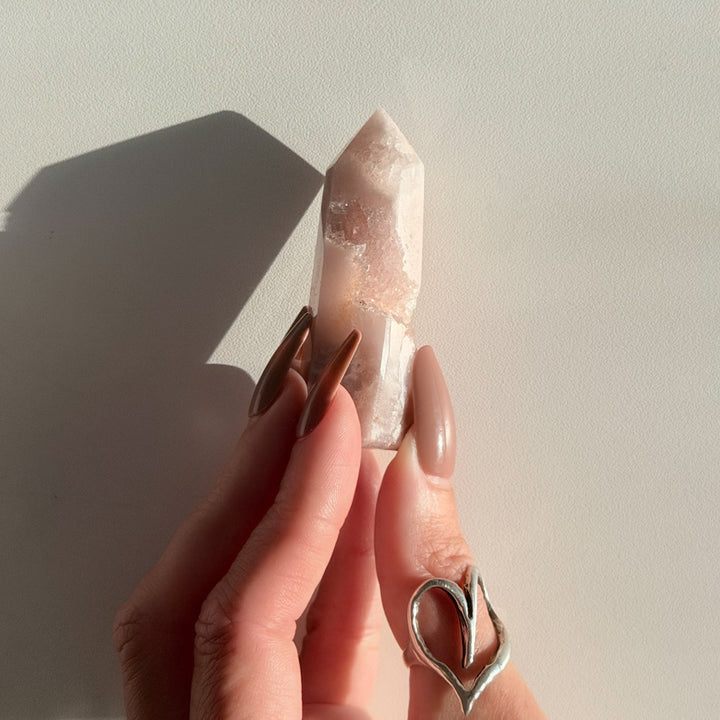 Pink Amethyst Point | 46g | 7x2cm