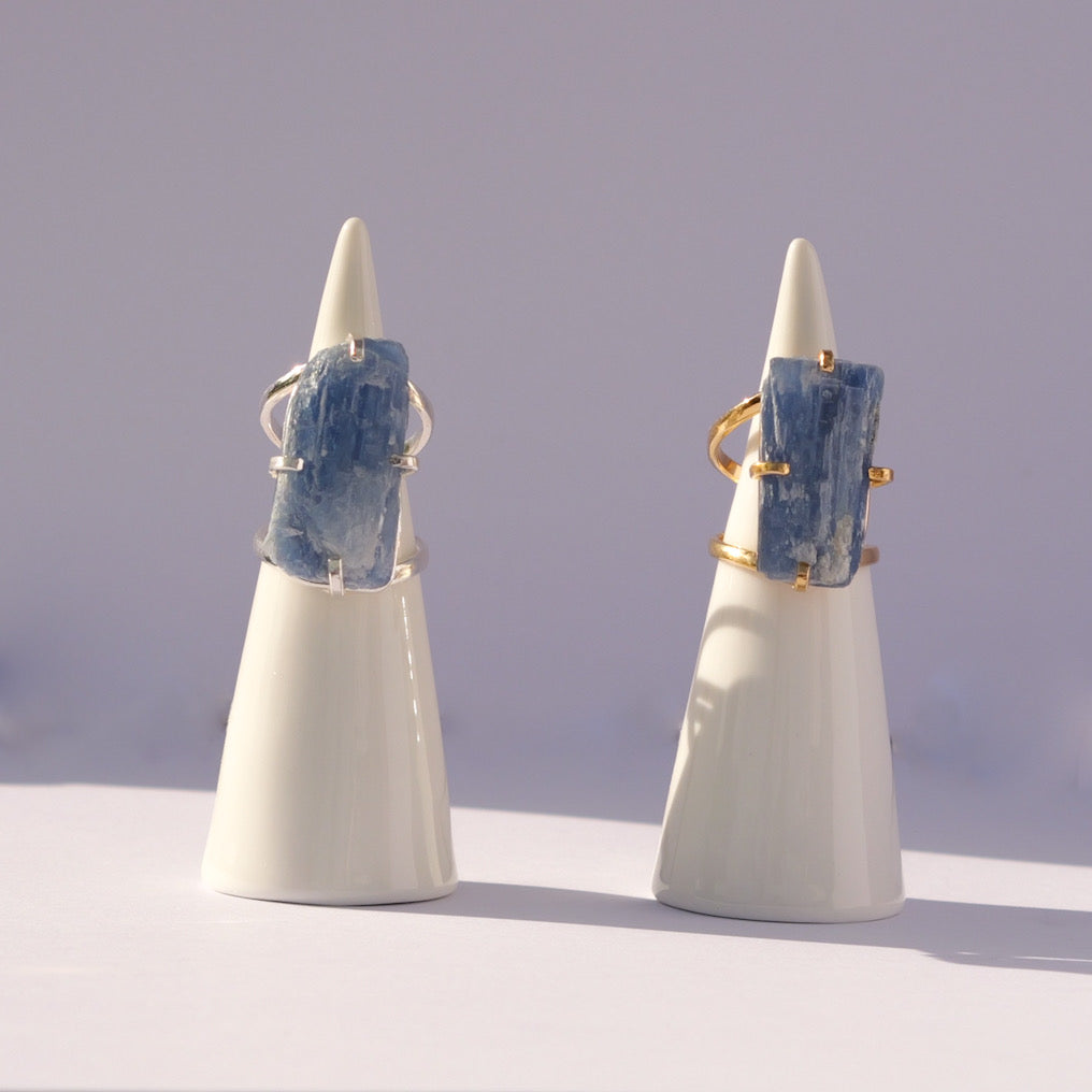 MINERAL CIRCUIT CLEARLINE Kyanite Ring