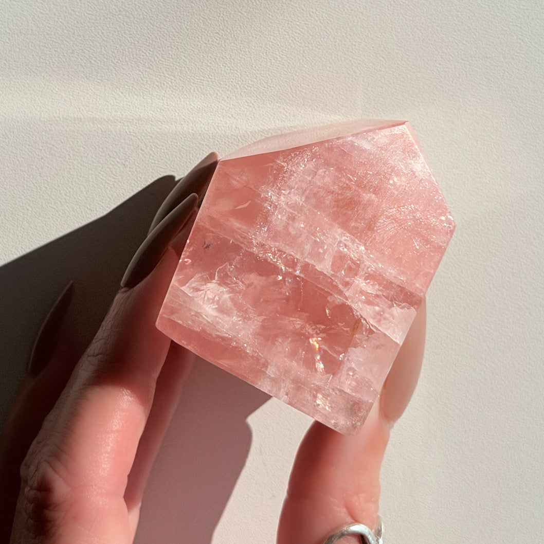 DEEP ROSE QUARTZ Freeform – 180g | Brazil