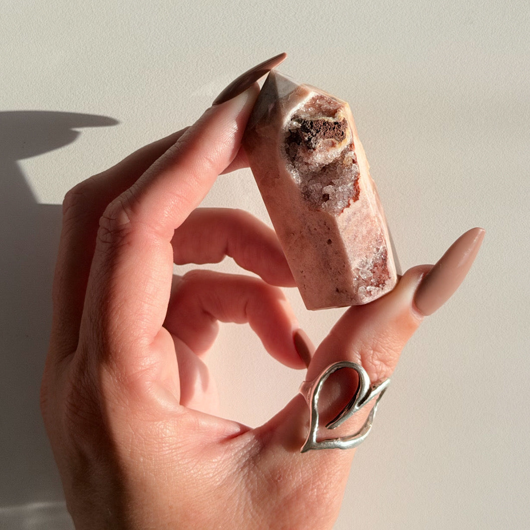 Pink Amethyst Druzy Point | 55g | 6x2.5cm