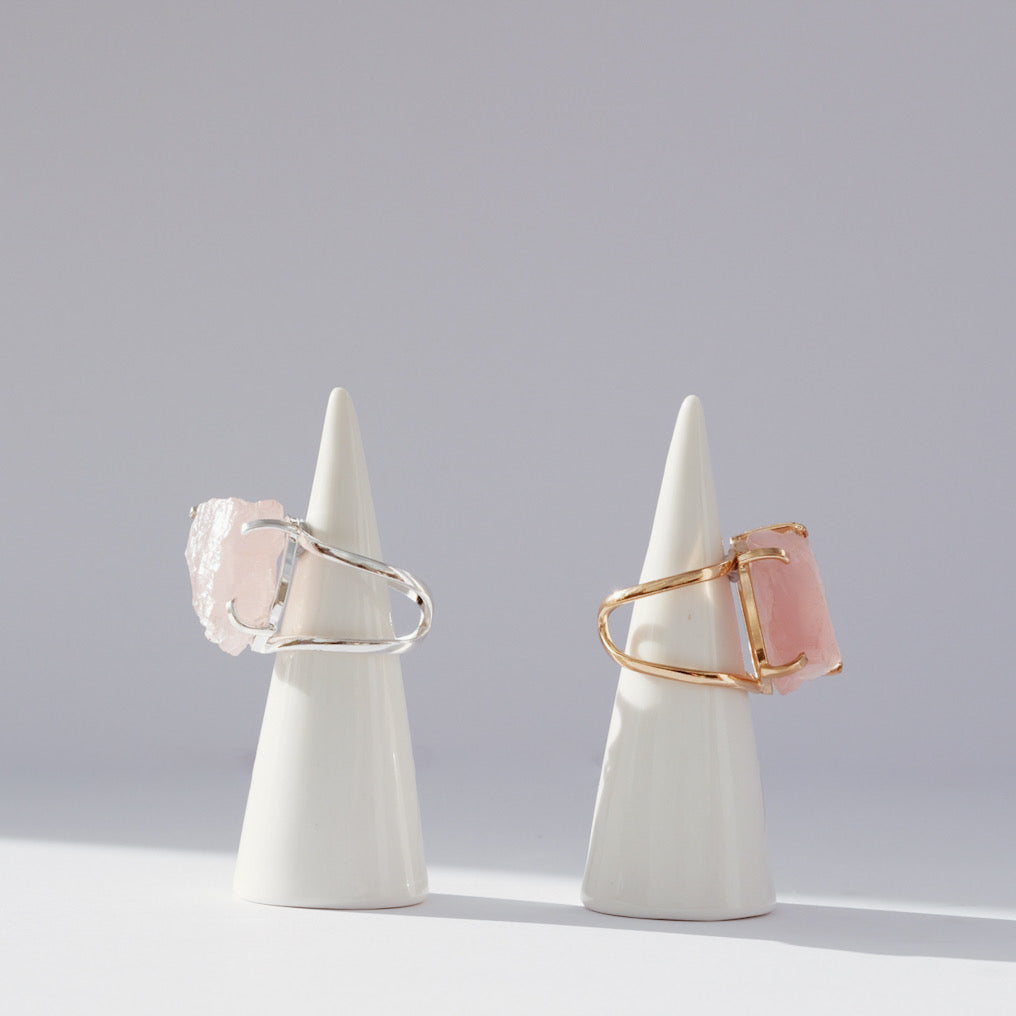 MINERAL CIRCUIT COMPASSION CODE Rose Quartz Ring