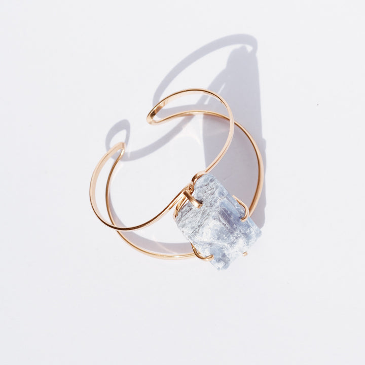 MINERAL CURRENT CLEARLINE Kyanite Bracelet