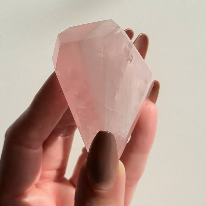 ROSE QUARTZ Freeform – 107g | Brazil