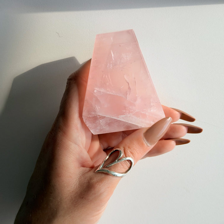 ROSE QUARTZ Freeform – 148g | Brazil