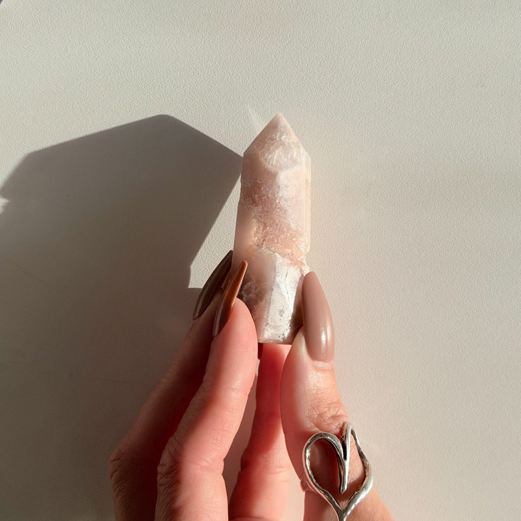 Pink Amethyst Point | 46g | 7x2cm