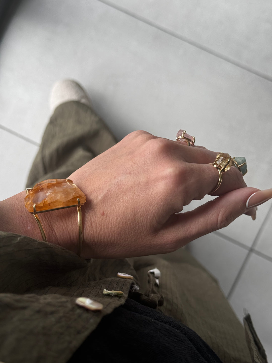 MINERAL CURRENT CORE RESTORE Golden Healer Crystal Cuff