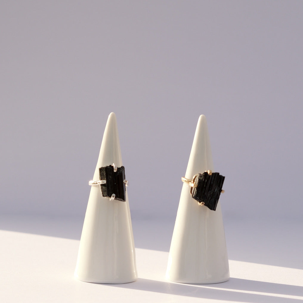 SIGNAL BAND FORCE FIELD Black Tourmaline Ring