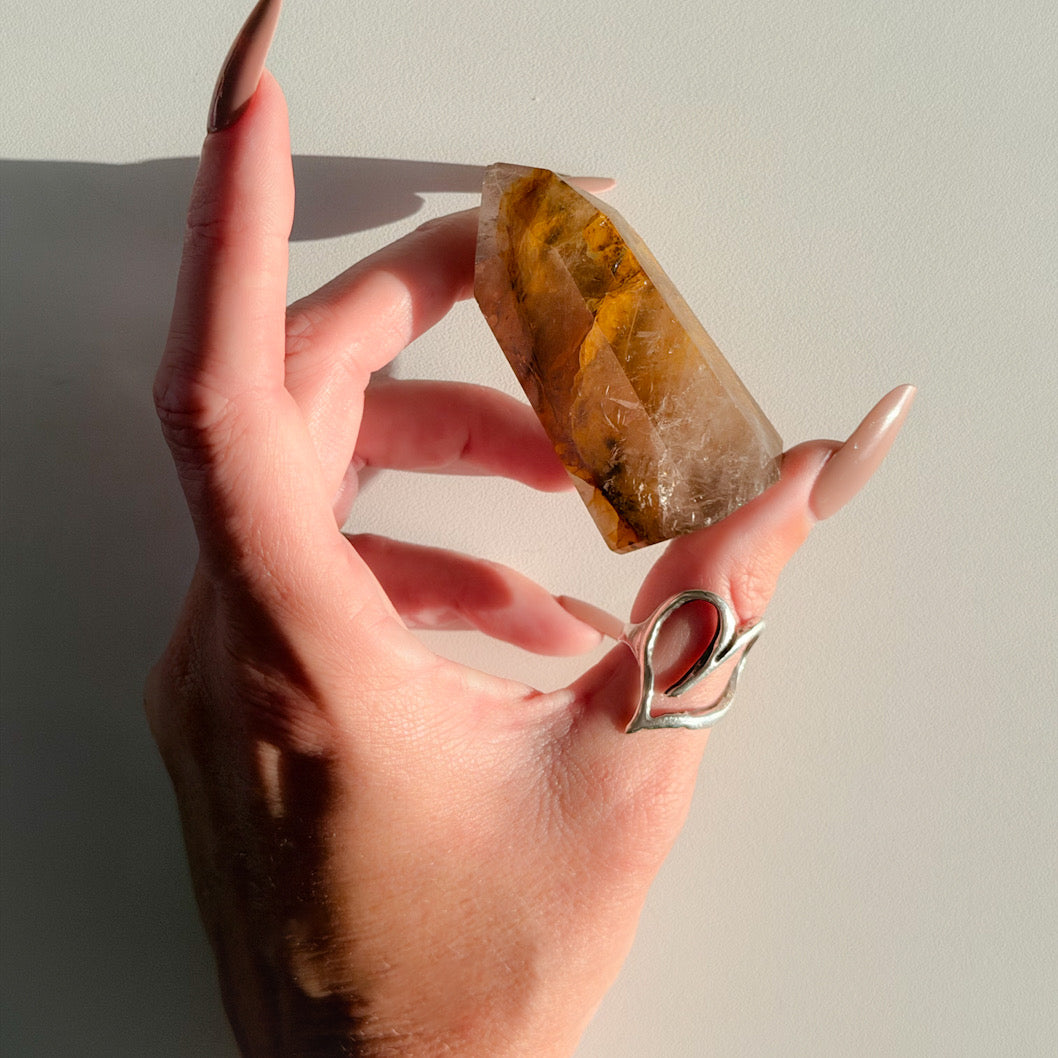 Golden Healer Quartz Point | 98g