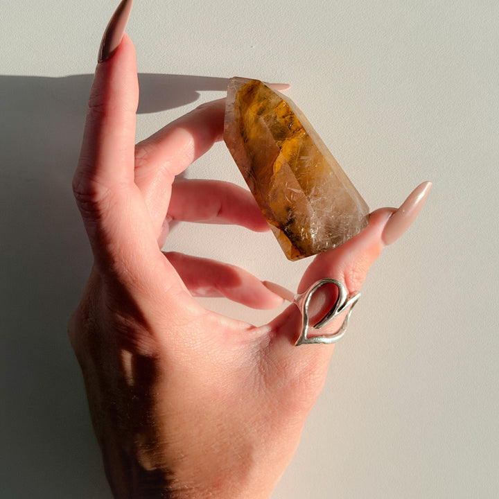Golden Healer Quartz Point | 98g