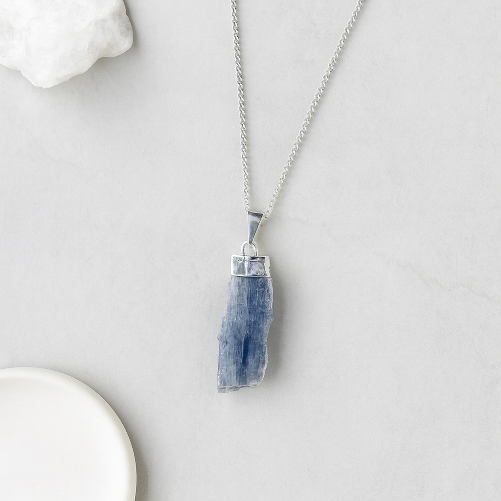 EARTH’S ELEMENT CLEARLINE Kyanite Pendant Necklace