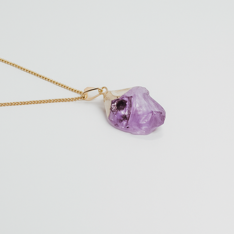 EARTH’S ELEMENT AMETHYST Pendant