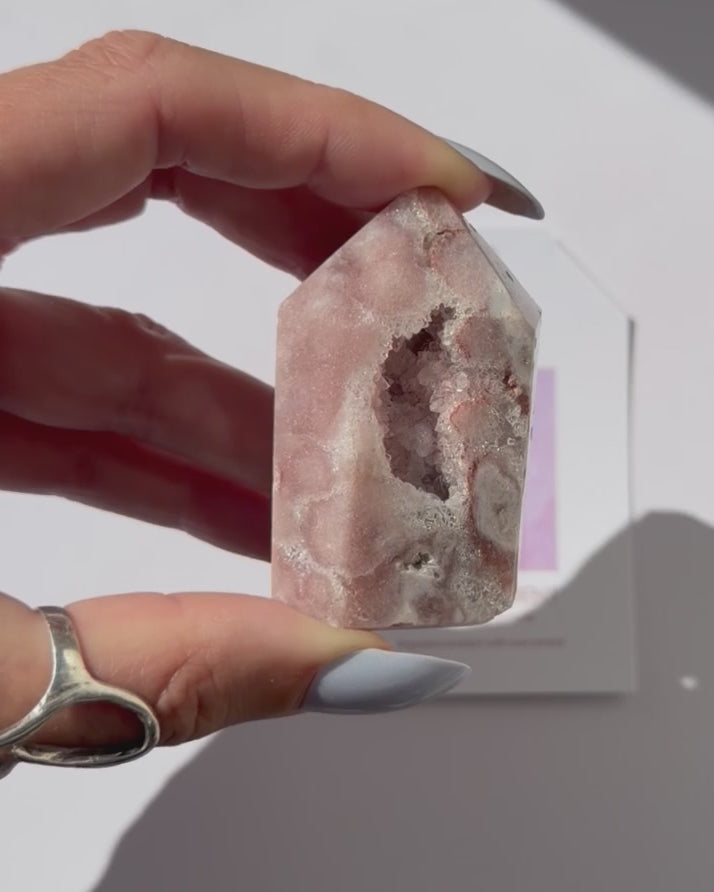 Pink Amethyst Geode Point | 83g | 5x3.5cm | Brazil