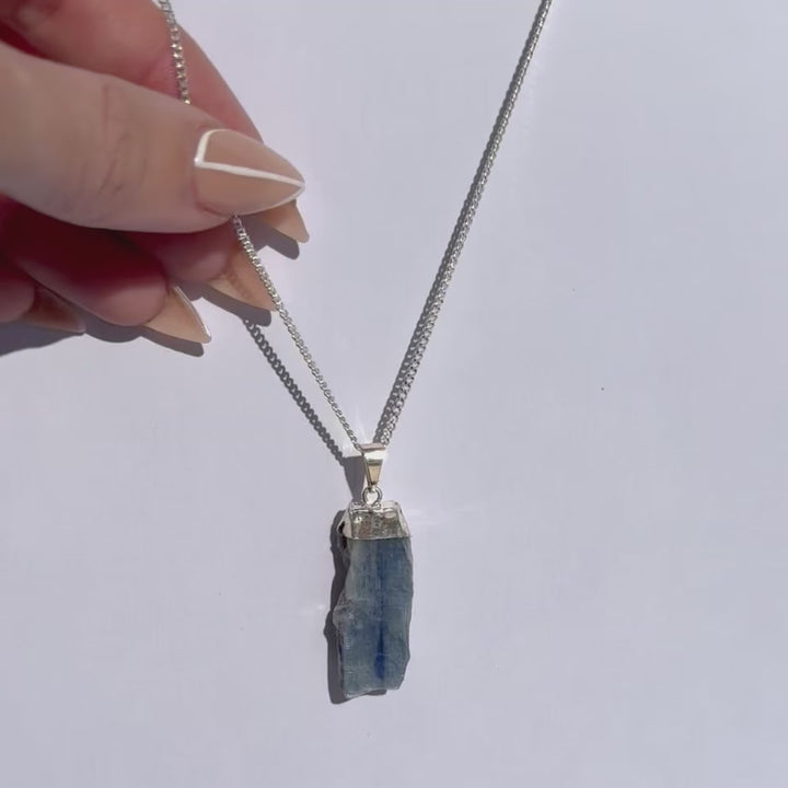 EARTH’S ELEMENT CLEARLINE Kyanite Pendant Necklace